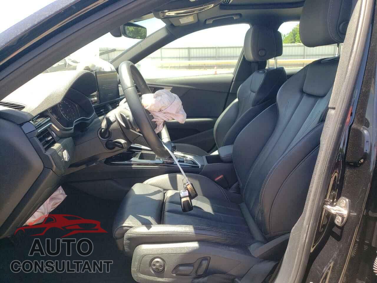 AUDI A4 2020 - WAUDNAF43LN010951