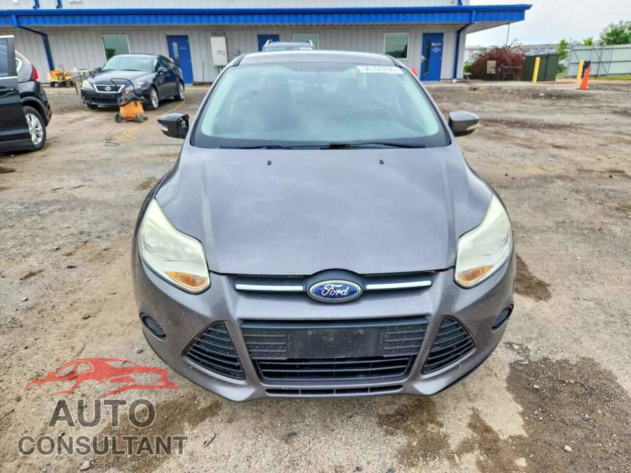 FORD FOCUS 2014 - 1FADP3F22EL393454