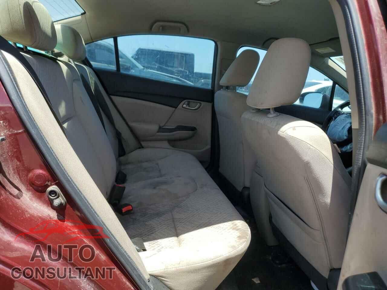 HONDA CIVIC 2015 - 2HGFB2F58FH525946