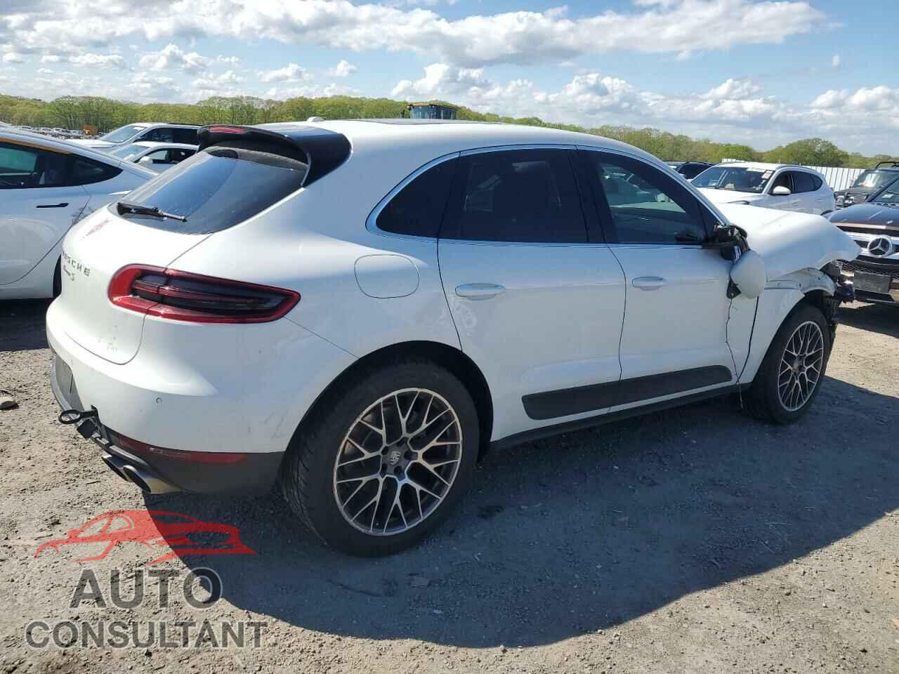 PORSCHE MACAN 2015 - WP1AB2A57FLB59172