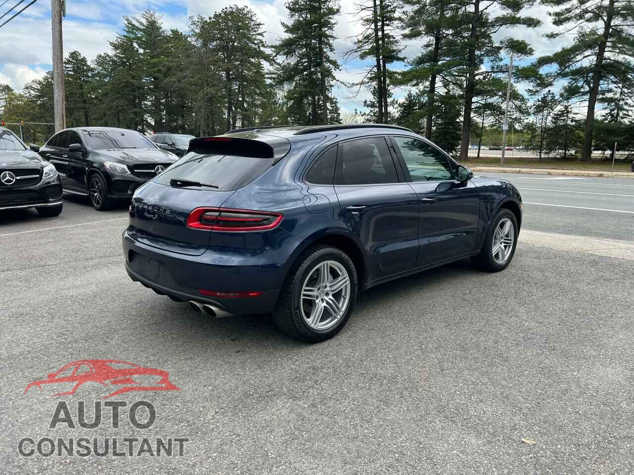 PORSCHE MACAN 2015 - WP1AB2A55FLB54214