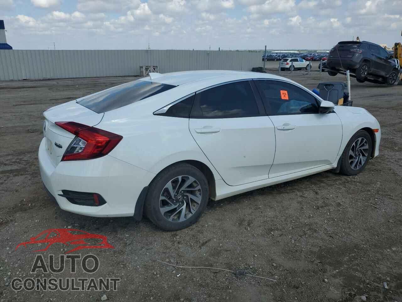 HONDA CIVIC 2018 - 2HGFC2F70JH503351