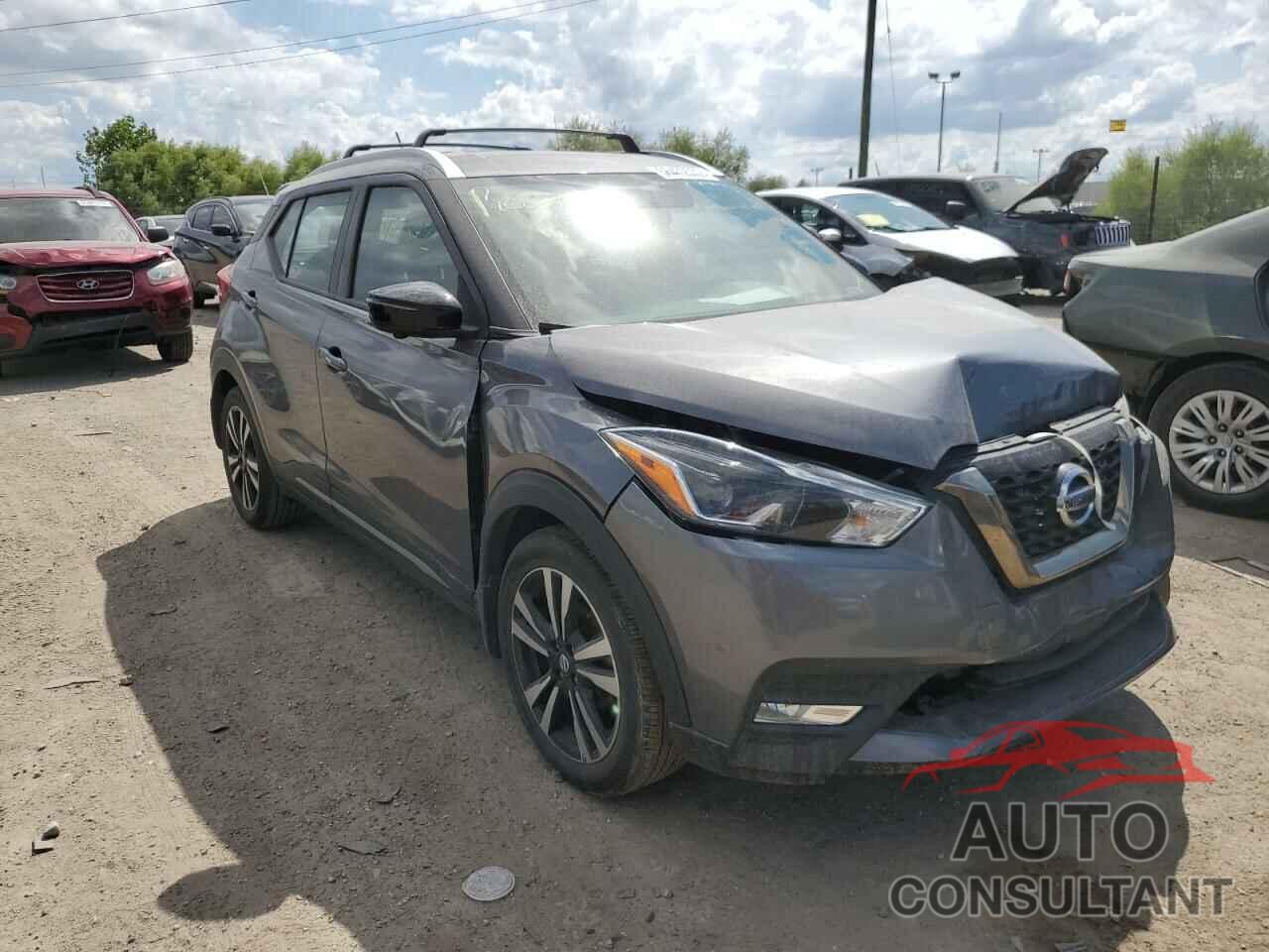 NISSAN KICKS 2019 - 3N1CP5CU8KL556571