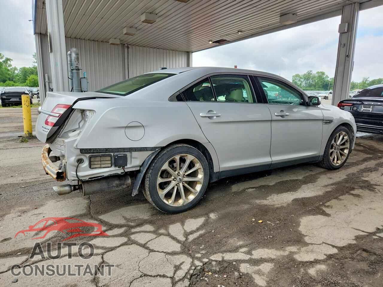 FORD TAURUS 2014 - 1FAHP2F8XEG186545