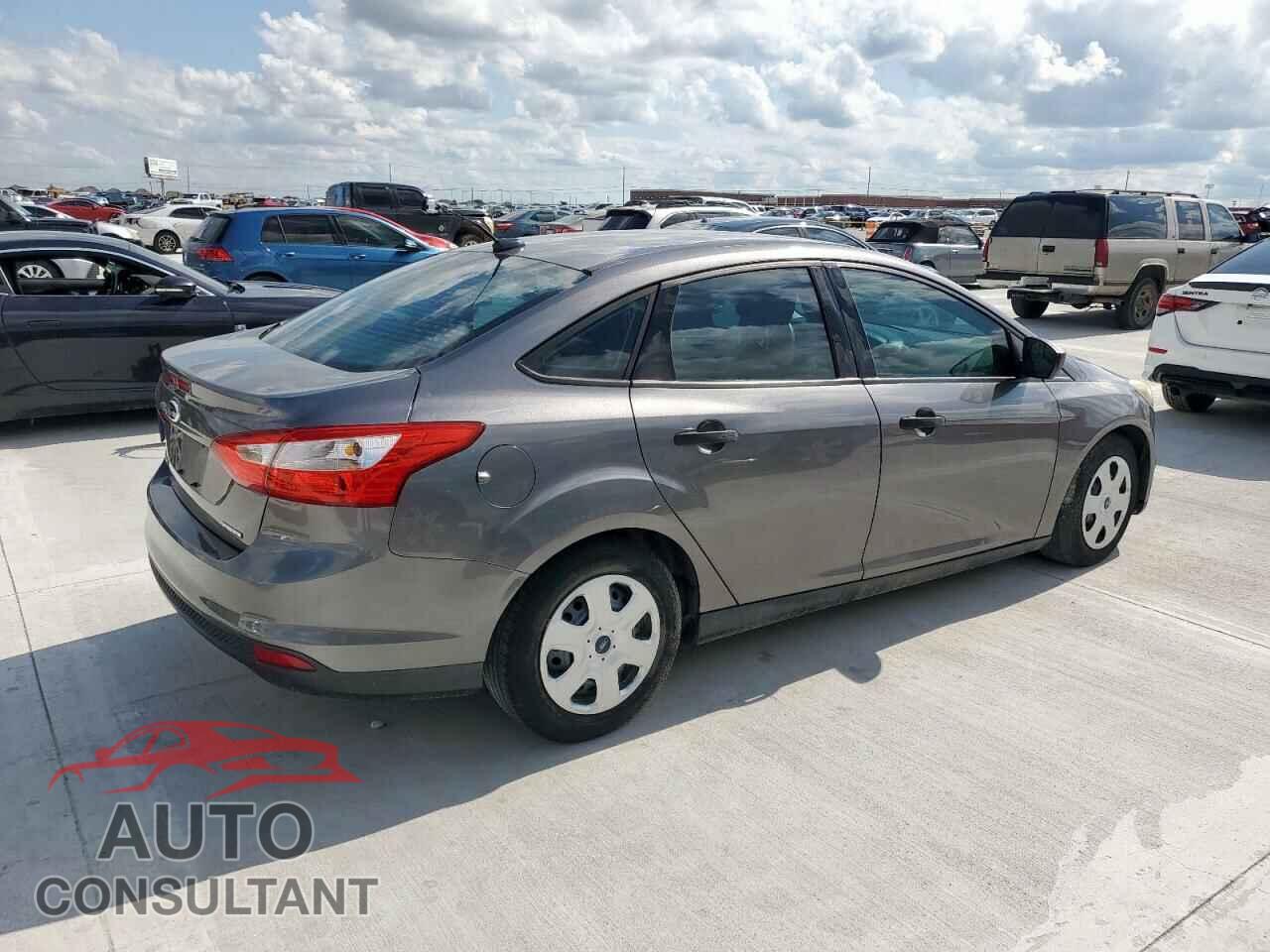 FORD FOCUS 2014 - 1FADP3E21EL372290
