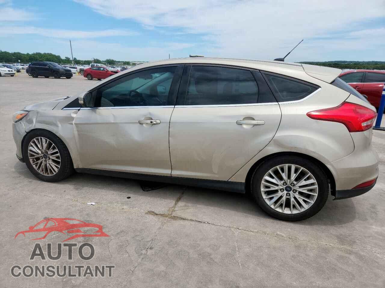 FORD FOCUS 2017 - 1FADP3N22HL266807