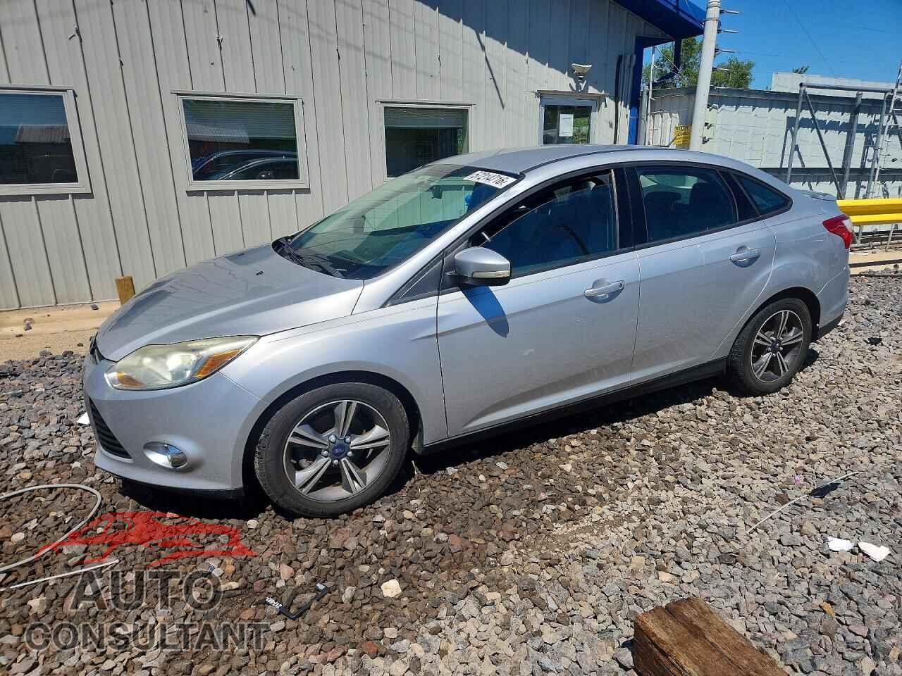 FORD FOCUS 2014 - 1FADP3F29EL246225