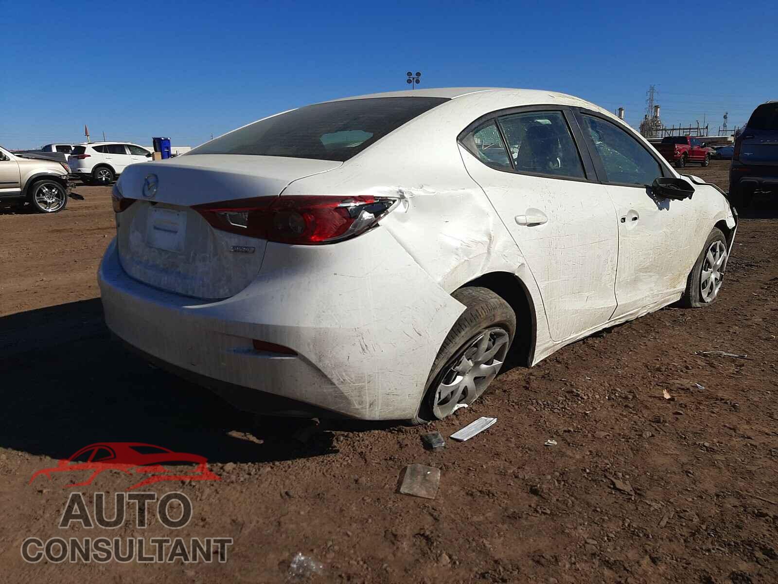 MAZDA 3 2017 - 3MZBN1U73HM120131