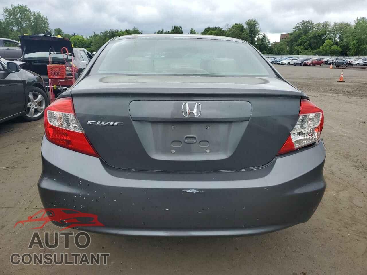 HONDA CIVIC 2012 - 2HGFB2F87CH512191