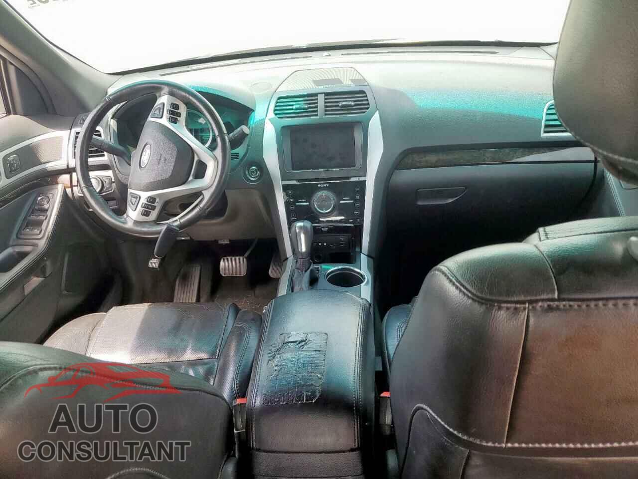 FORD EXPLORER 2011 - 1FMHK7F84BGA31647
