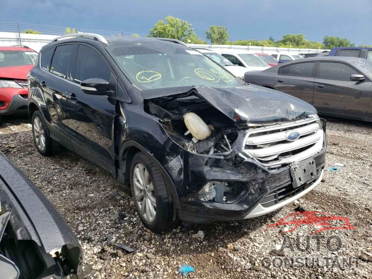 FORD ESCAPE 2017 - 1FMCU9JD7HUC64596