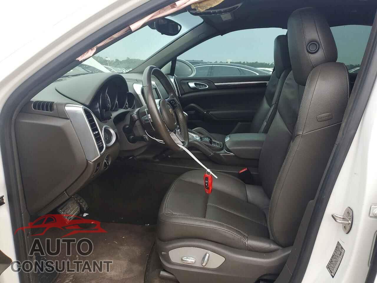 PORSCHE CAYENNE 2016 - WP1AE2A21GLA64492