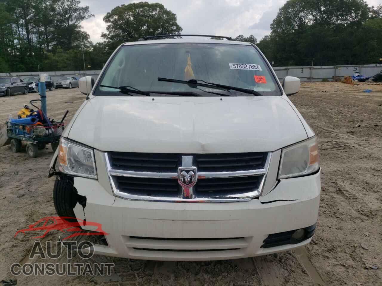 DODGE CARAVAN 2010 - 2D4RN5D16AR100431
