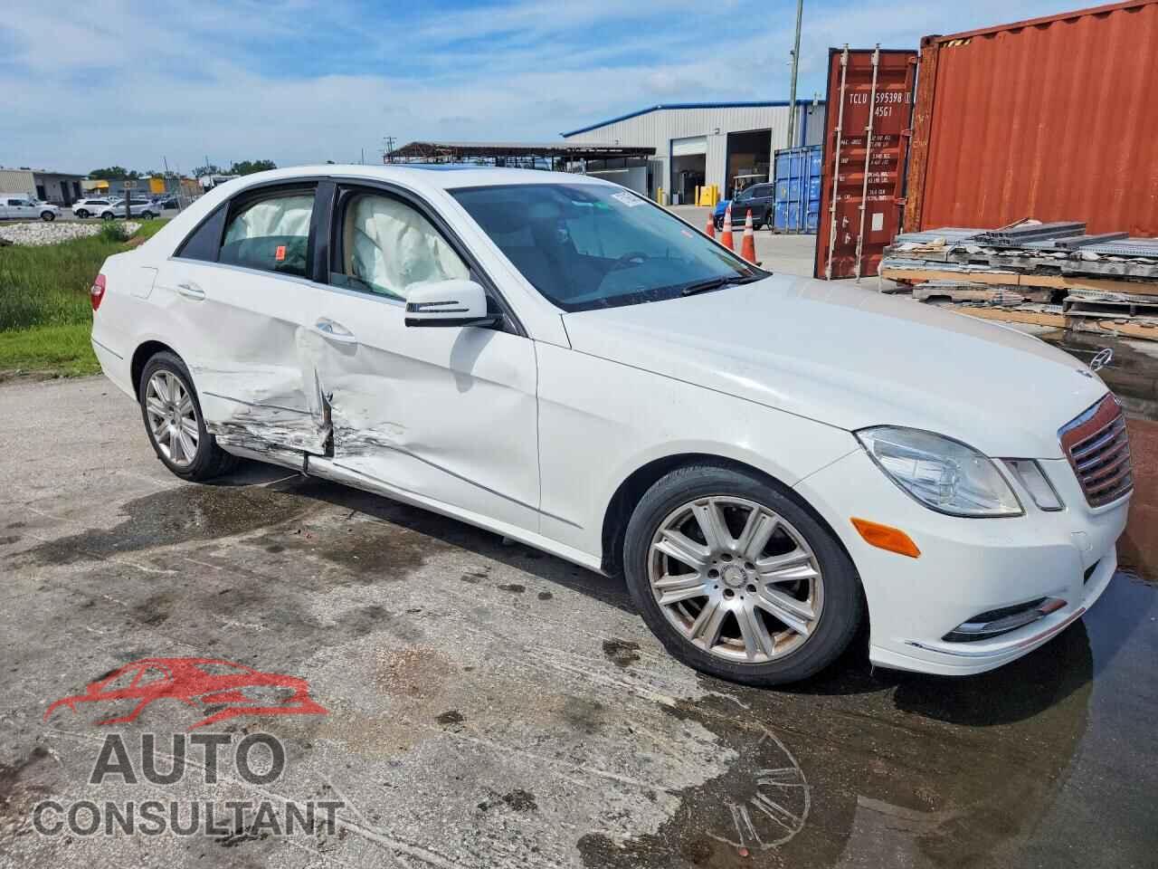 MERCEDES-BENZ E-CLASS 2013 - WDDHF5KB2DA764080