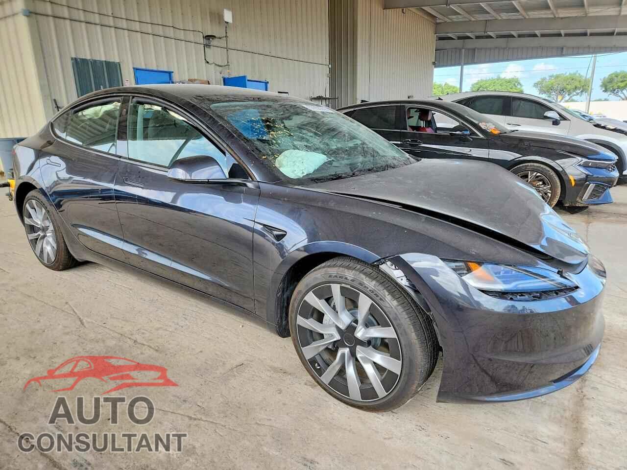TESLA MODEL 3 2025 - 5YJ3E1EA0SF933889