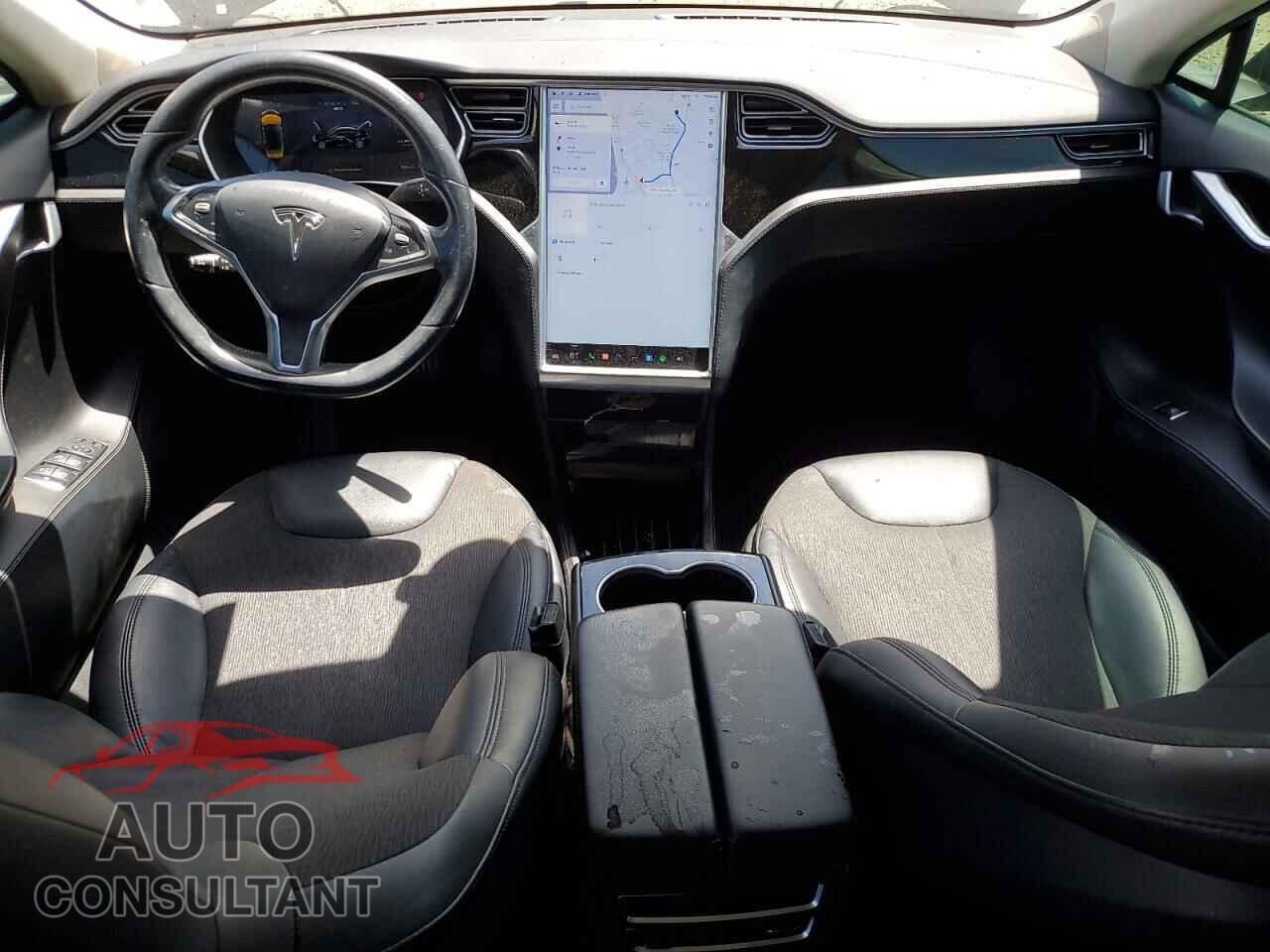 TESLA MODEL S 2015 - 5YJSA1E14FF117457
