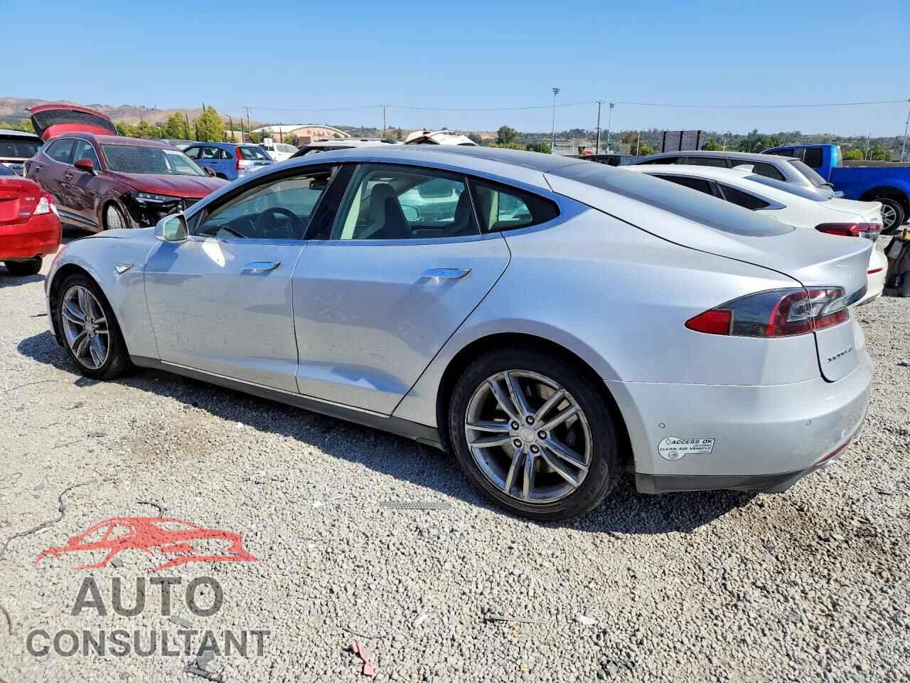 TESLA MODEL S 2014 - 5YJSA1H1XEFP52371