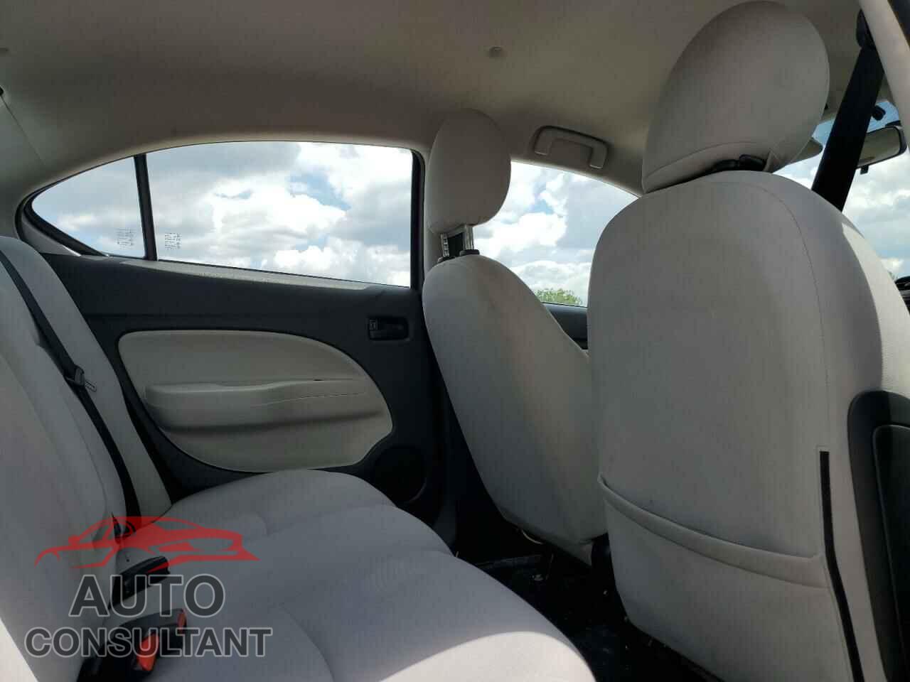 MITSUBISHI MIRAGE 2017 - ML32F3FJ5HHF08931