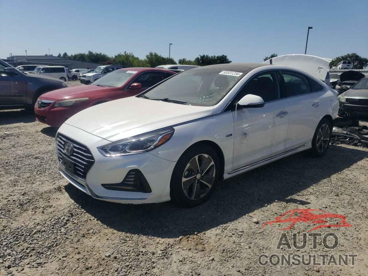 HYUNDAI SONATA 2018 - KMHE34L34JA086589