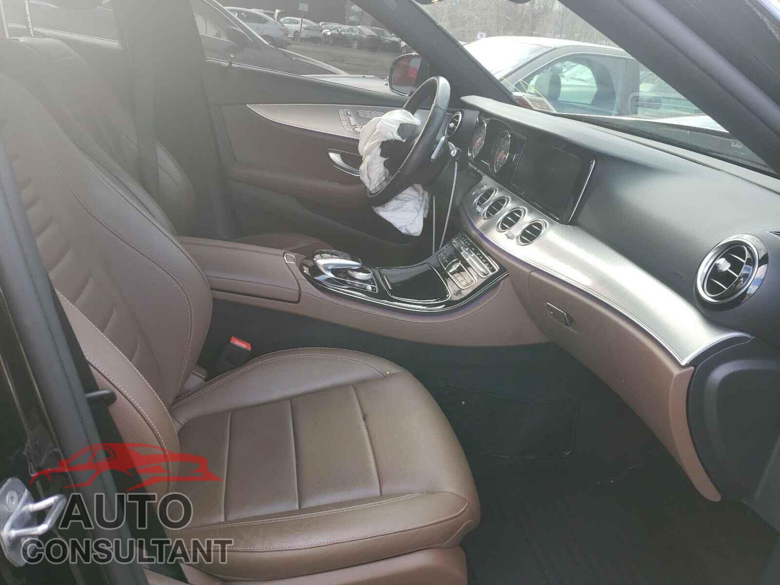 MERCEDES-BENZ E CLASS 2017 - WDDZF4KB6HA146894