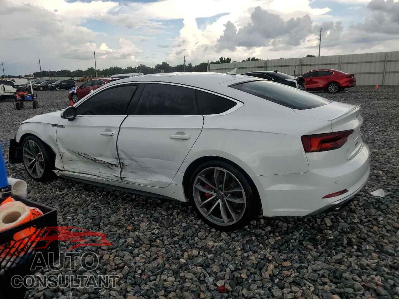 AUDI S5/RS5 2018 - WAUB4CF58JA083882