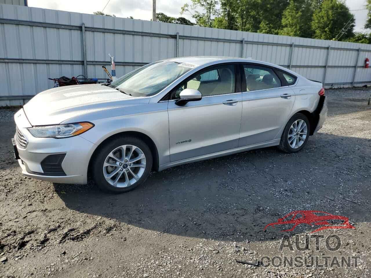 FORD FUSION 2019 - 3FA6P0LU6KR226069