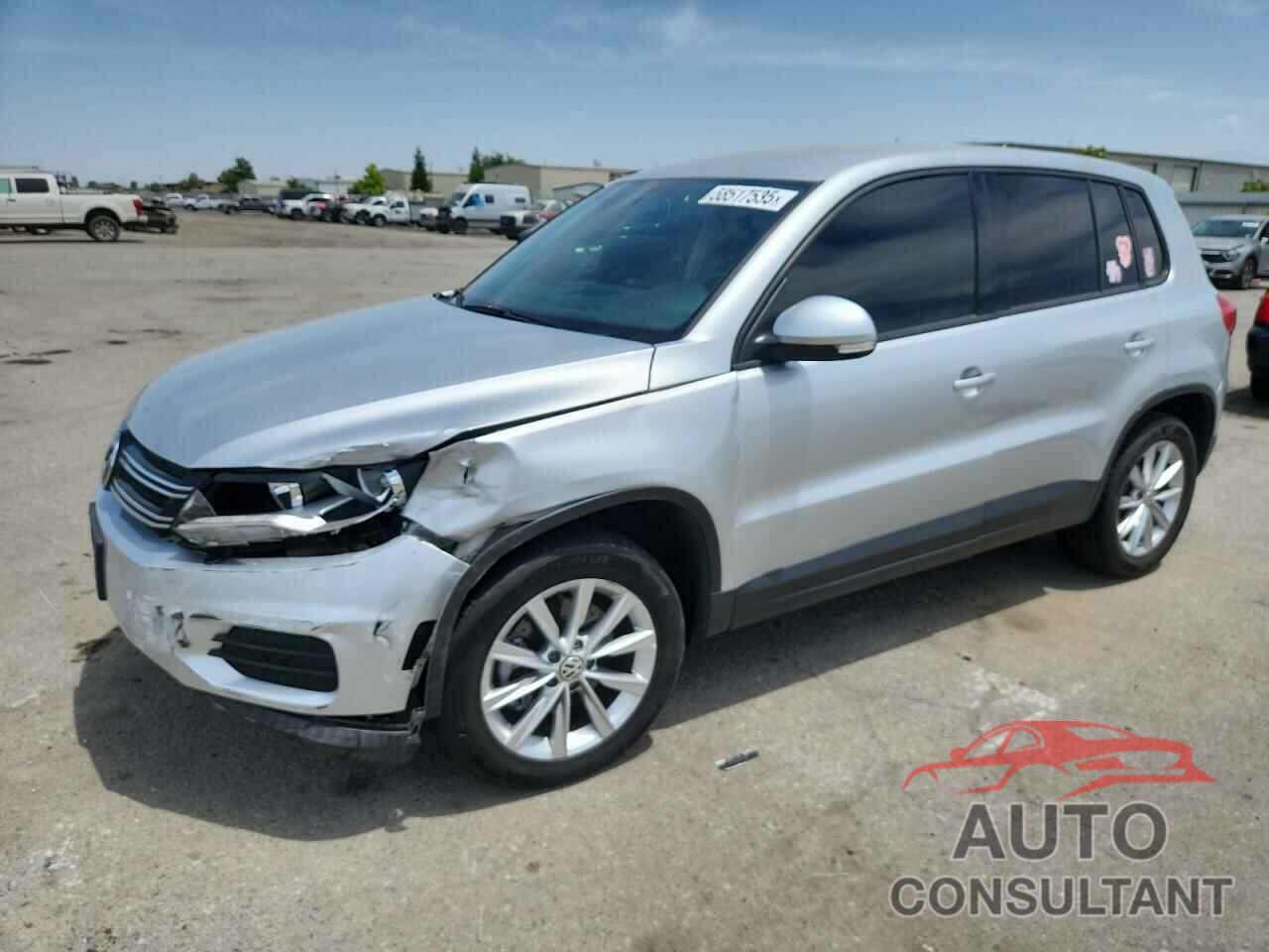 VOLKSWAGEN TIGUAN 2014 - WVGAV3AX3EW590861