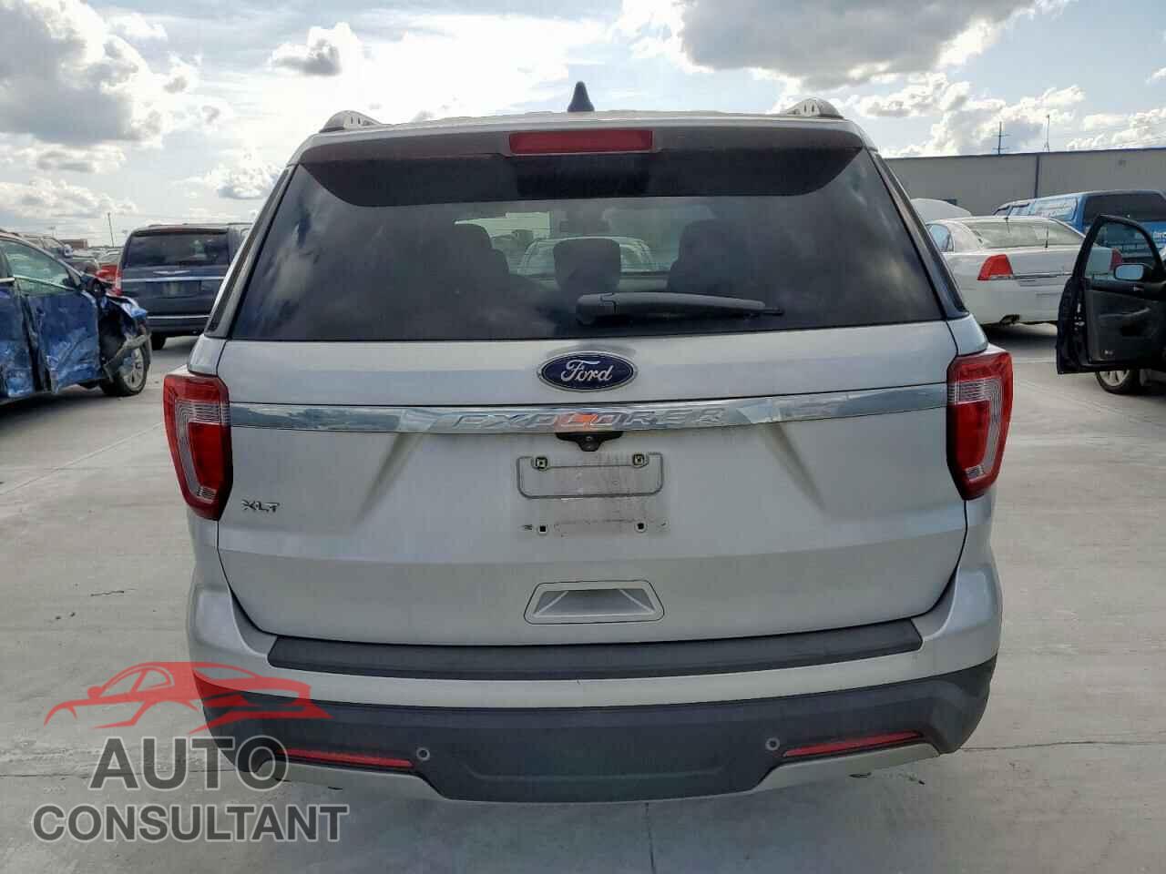 FORD EXPLORER 2019 - 1FM5K7D88KGB06386