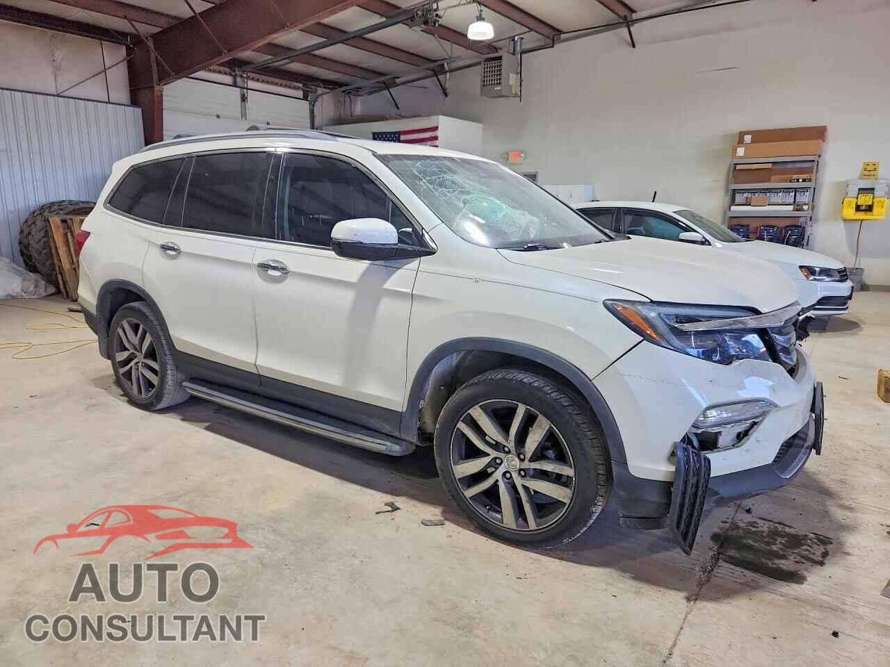 HONDA PILOT 2017 - 5FNYF6H03HB098043