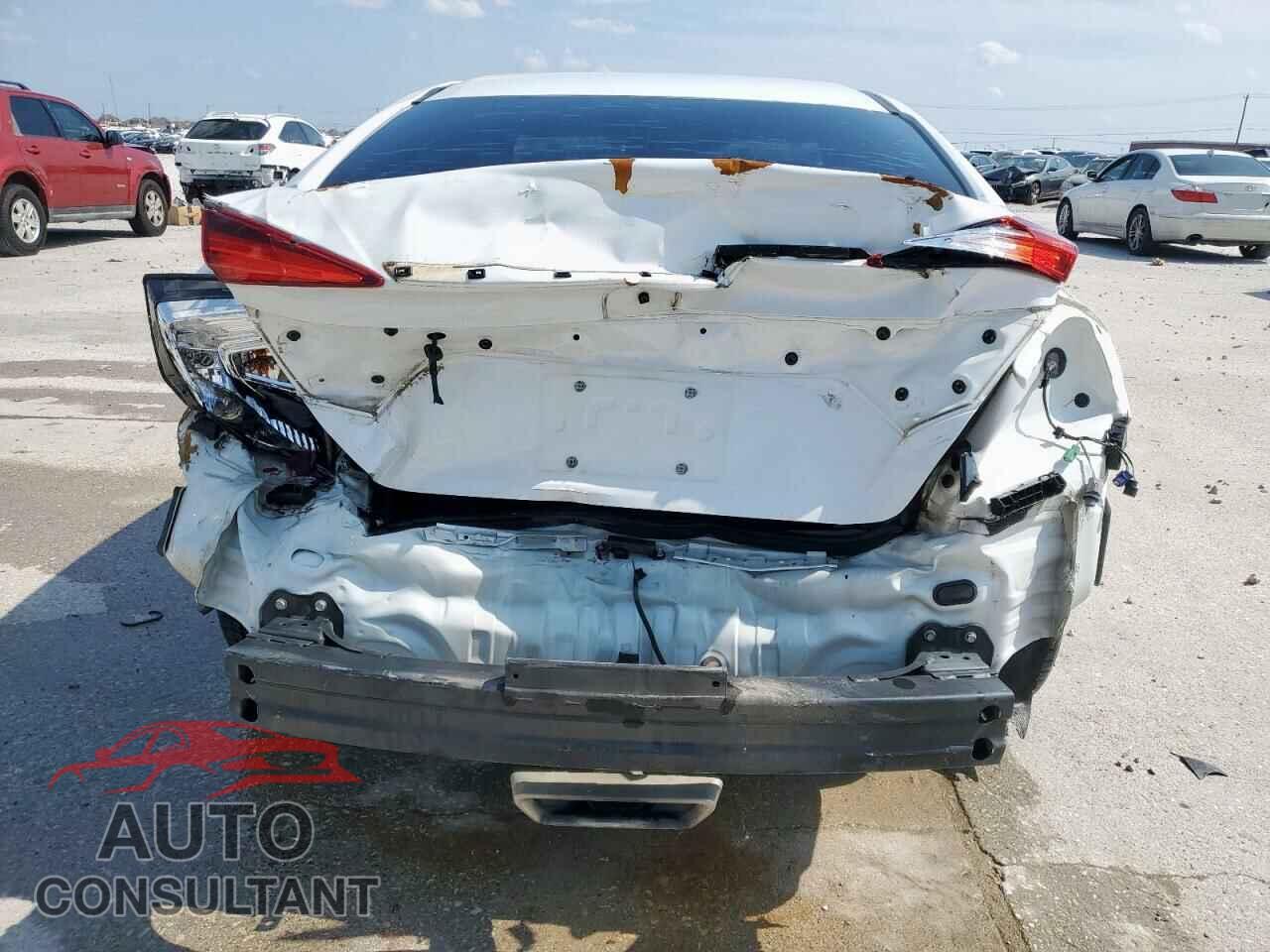 HONDA CIVIC 2019 - 2HGFC2F89KH503696