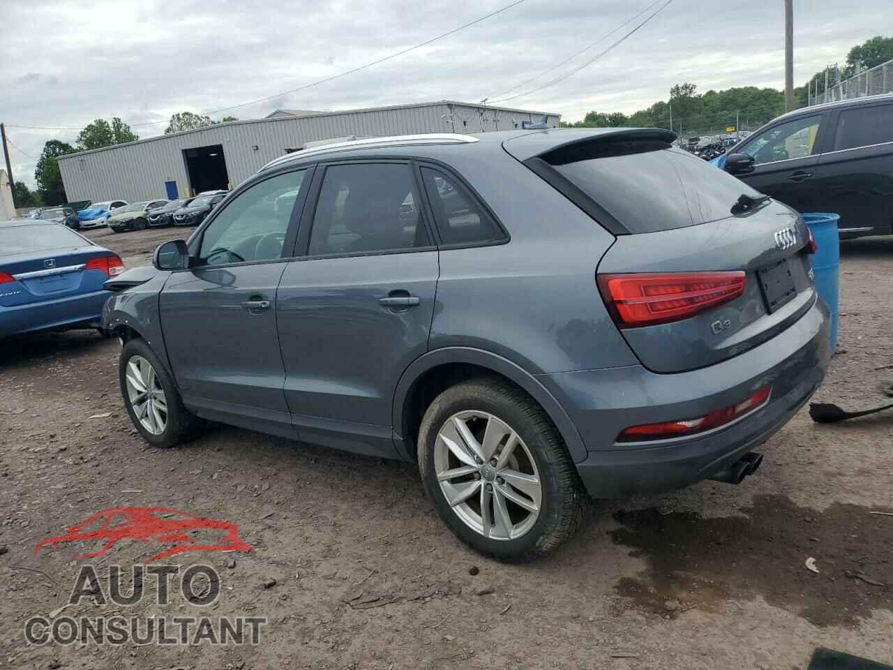 AUDI Q3 2017 - WA1ECCFS5HR001606