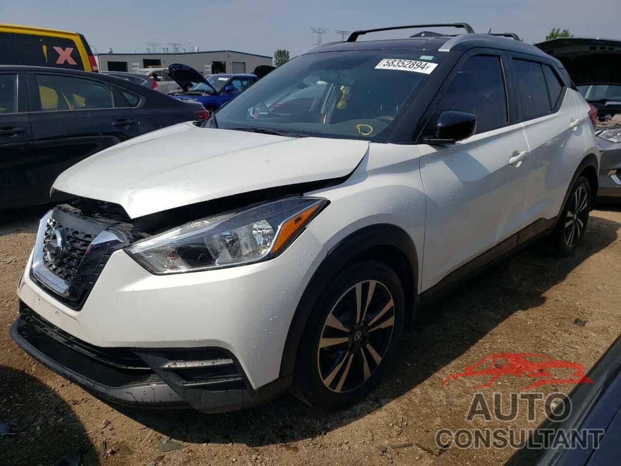 NISSAN KICKS 2019 - 3N1CP5CU5KL470182