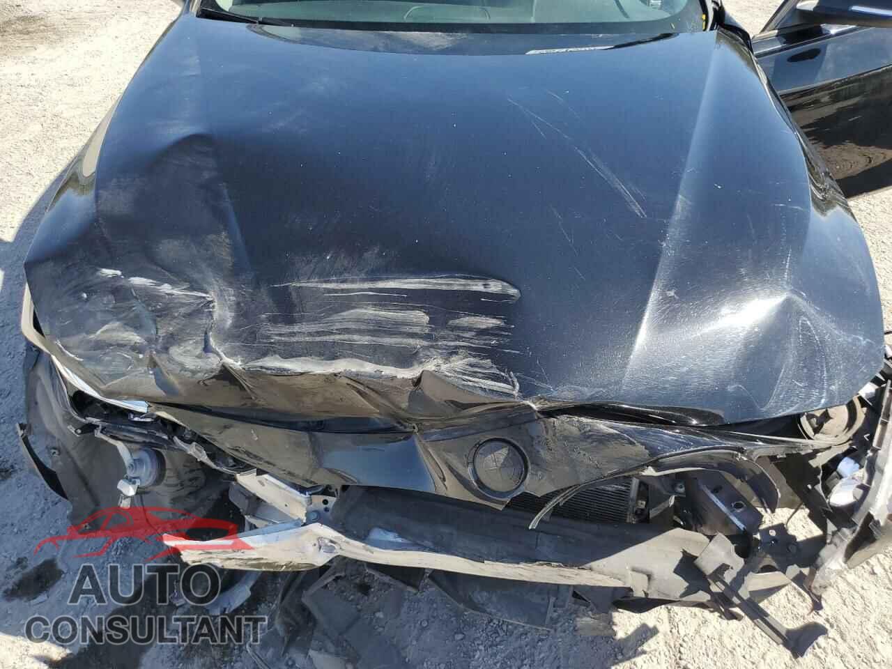 BMW 3 SERIES 2017 - WBA8A9C51HK620218