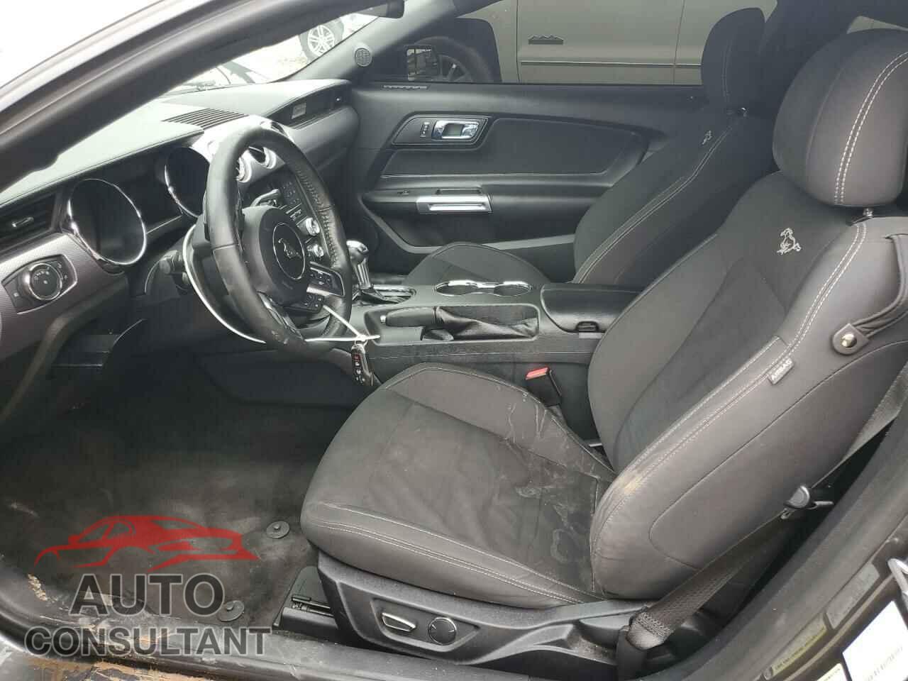 FORD MUSTANG 2017 - 1FA6P8CF4H5270566