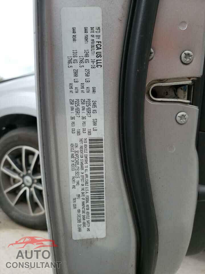 DODGE JOURNEY 2018 - 3C4PDCAB5JT519215