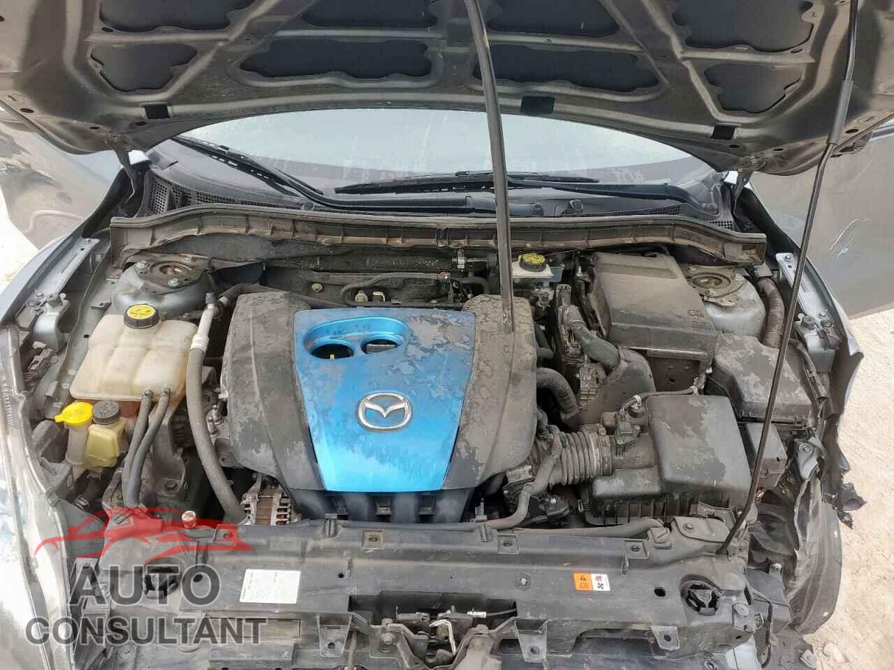 MAZDA 3 2012 - JM1BL1L70C1580749
