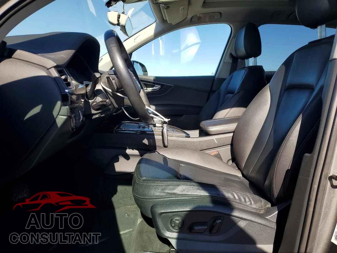 AUDI Q7 2017 - WA1AAAF74HD004014