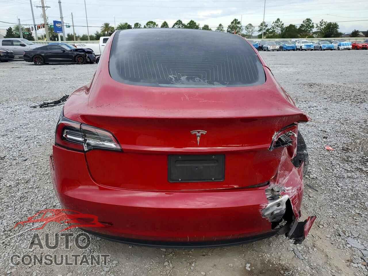 TESLA MODEL 3 2019 - 5YJ3E1EA5KF483432