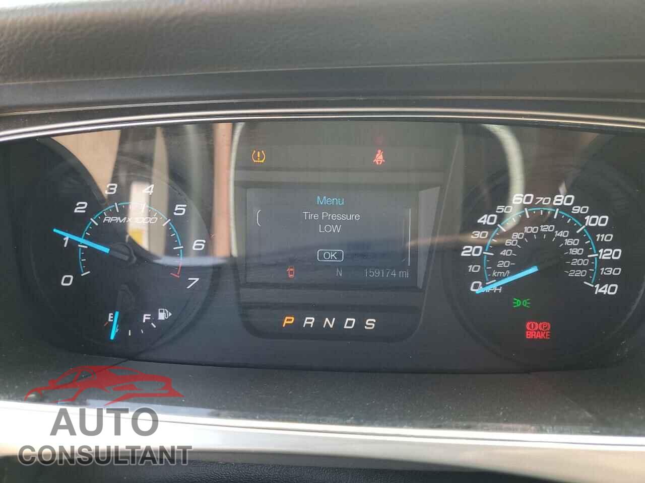 FORD TAURUS 2015 - 1FAHP2E82FG158662
