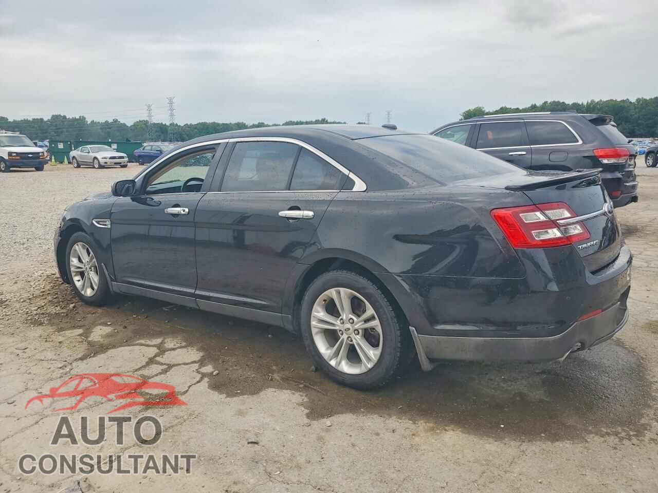 FORD TAURUS 2013 - 1FAHP2E80DG211579