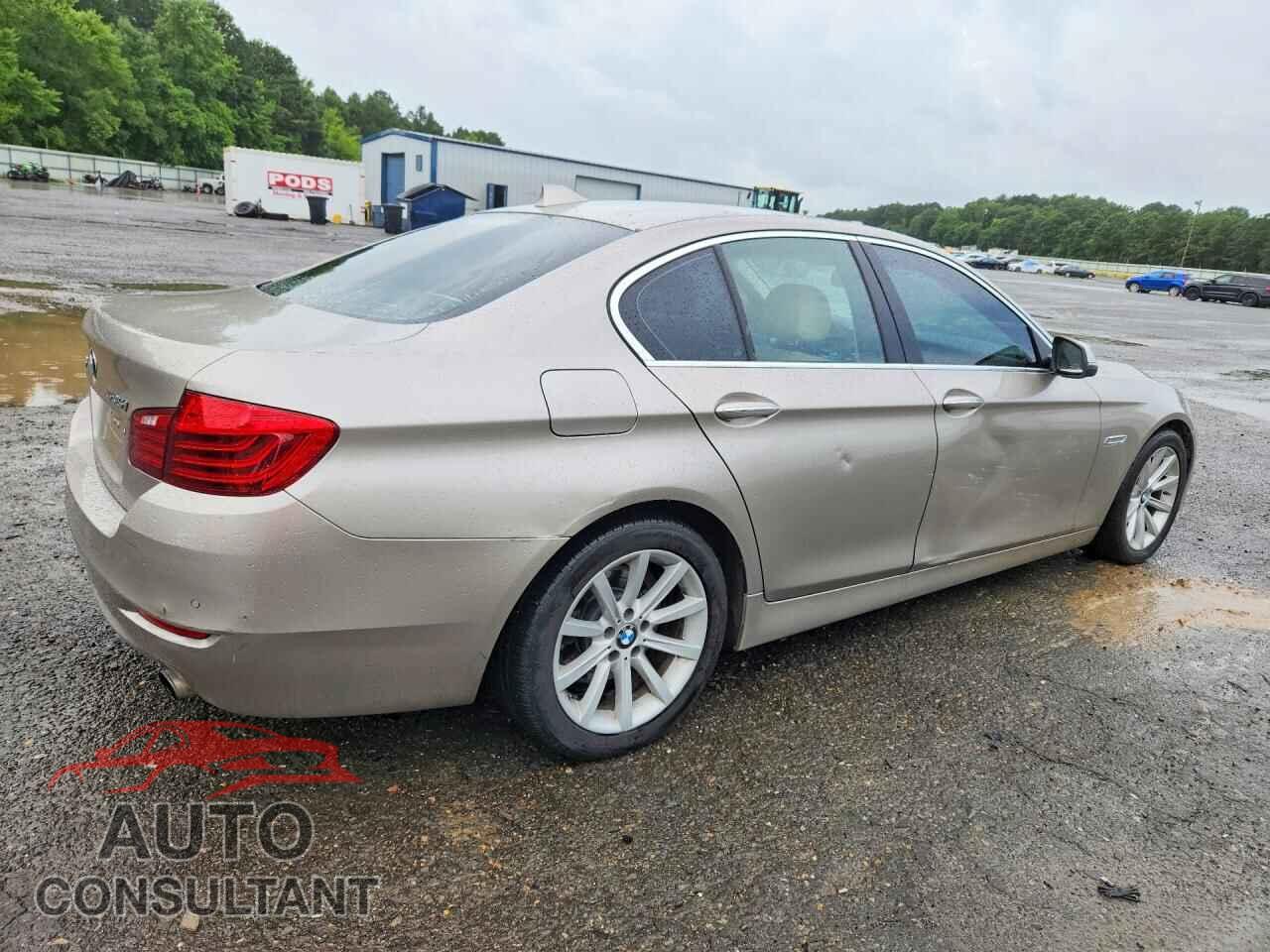 BMW 5 SERIES 2014 - WBA5B3C54ED536620