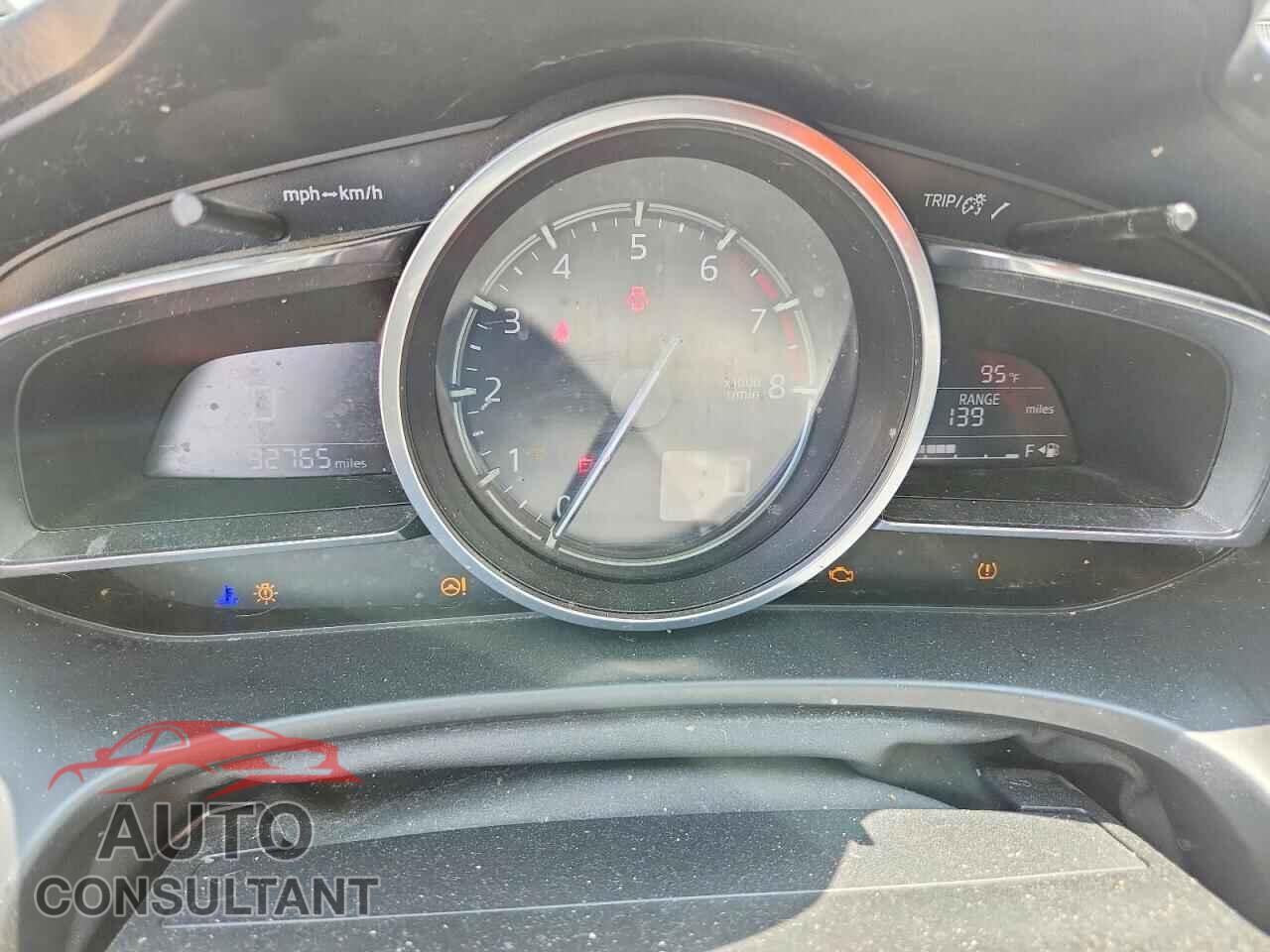 MAZDA 3 2017 - 3MZBN1W3XHM130049