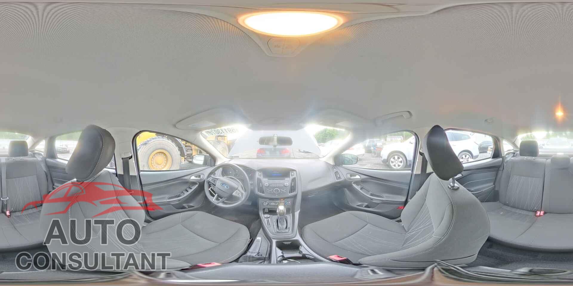 FORD FOCUS 2015 - 1FADP3F2XFL229452