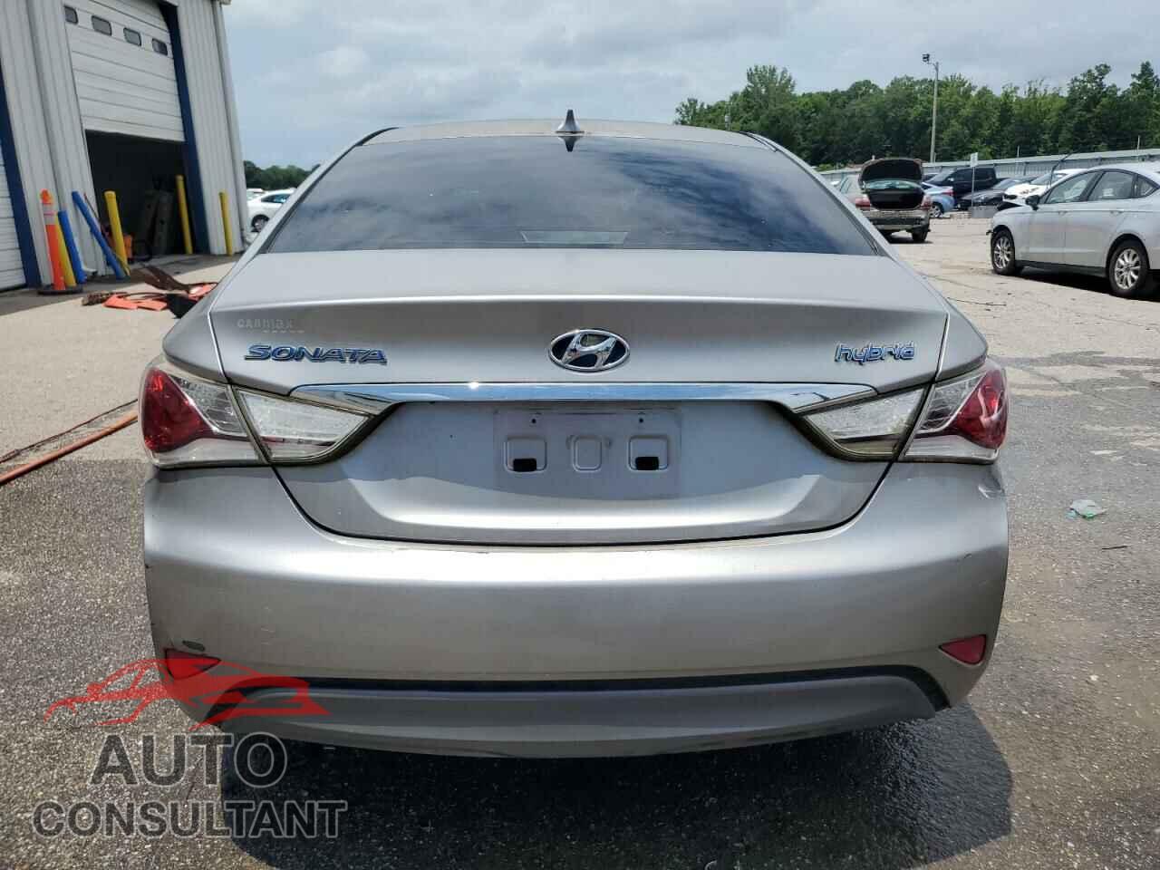 HYUNDAI SONATA 2012 - KMHEC4A44CA038041