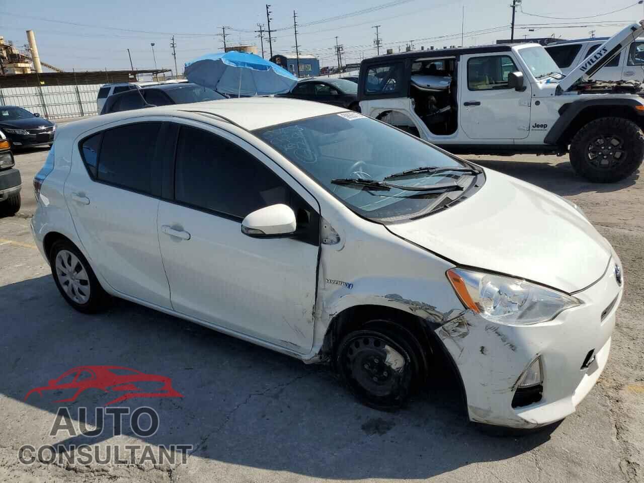 TOYOTA PRIUS 2014 - JTDKDTB33E1574423