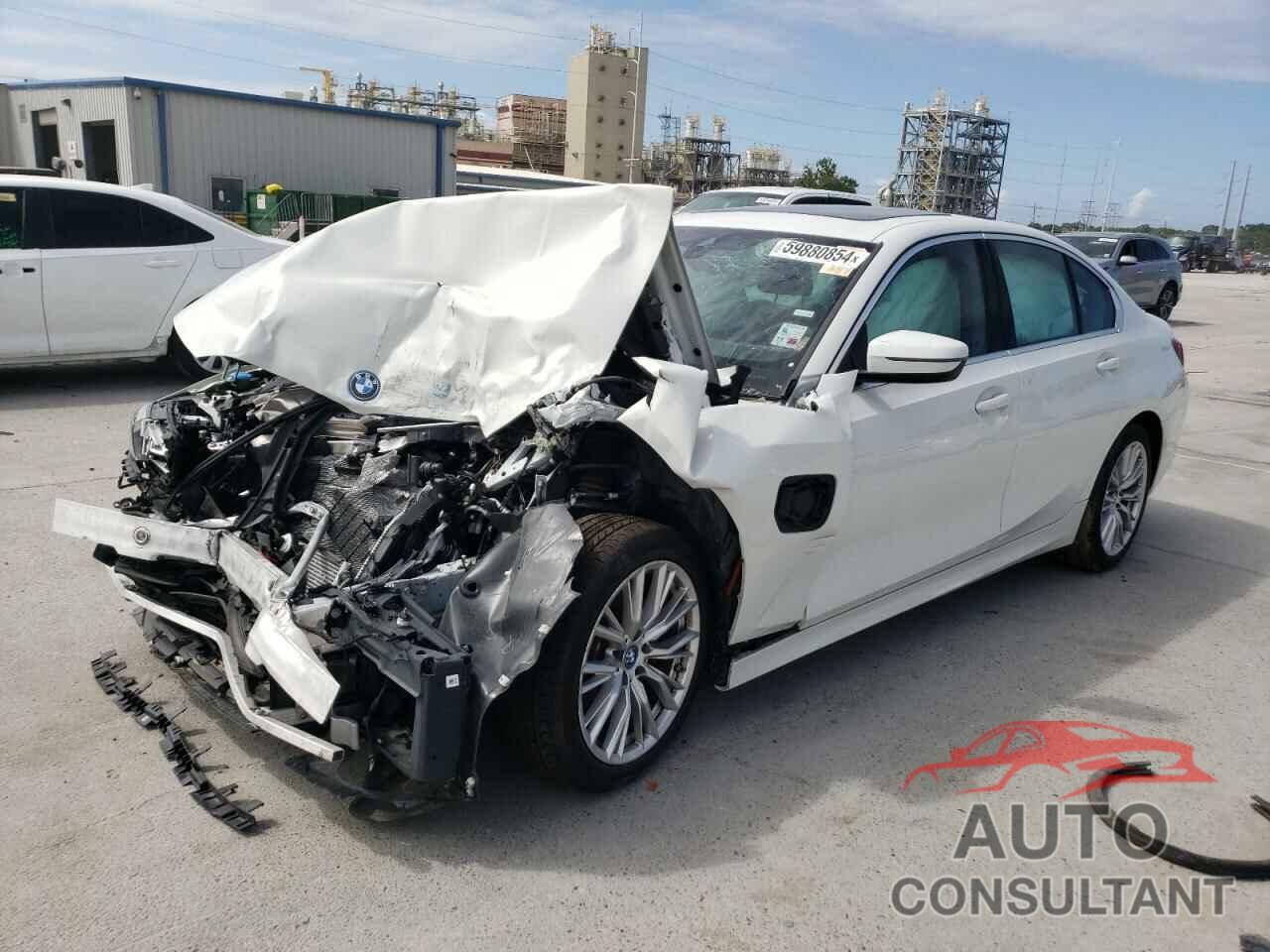 BMW 3 SERIES 2024 - 3MW39FF03R8E08229