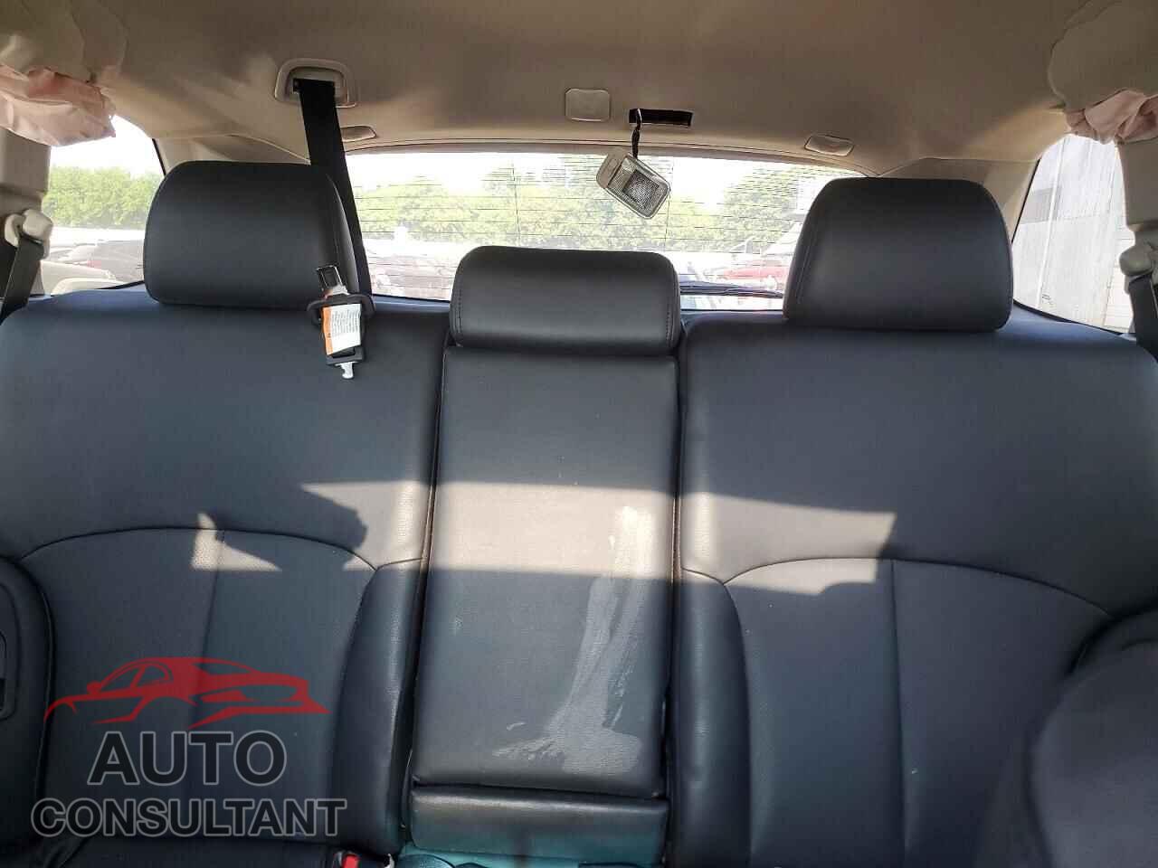 SUBARU OUTBACK 2014 - 4S4BRCMC5E3302194
