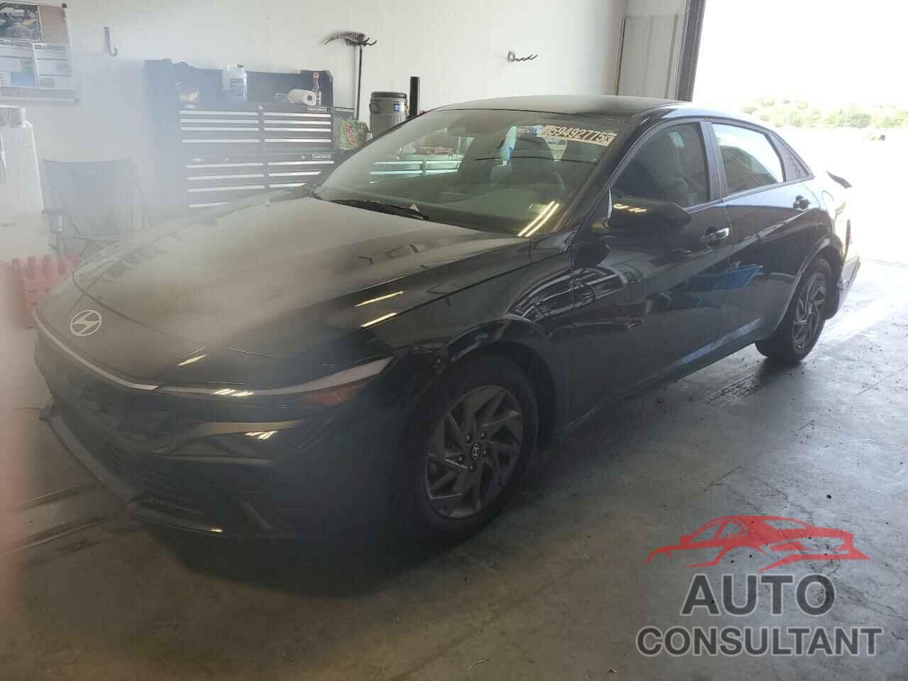 HYUNDAI ELANTRA 2024 - KMHLM4DG7RU770729