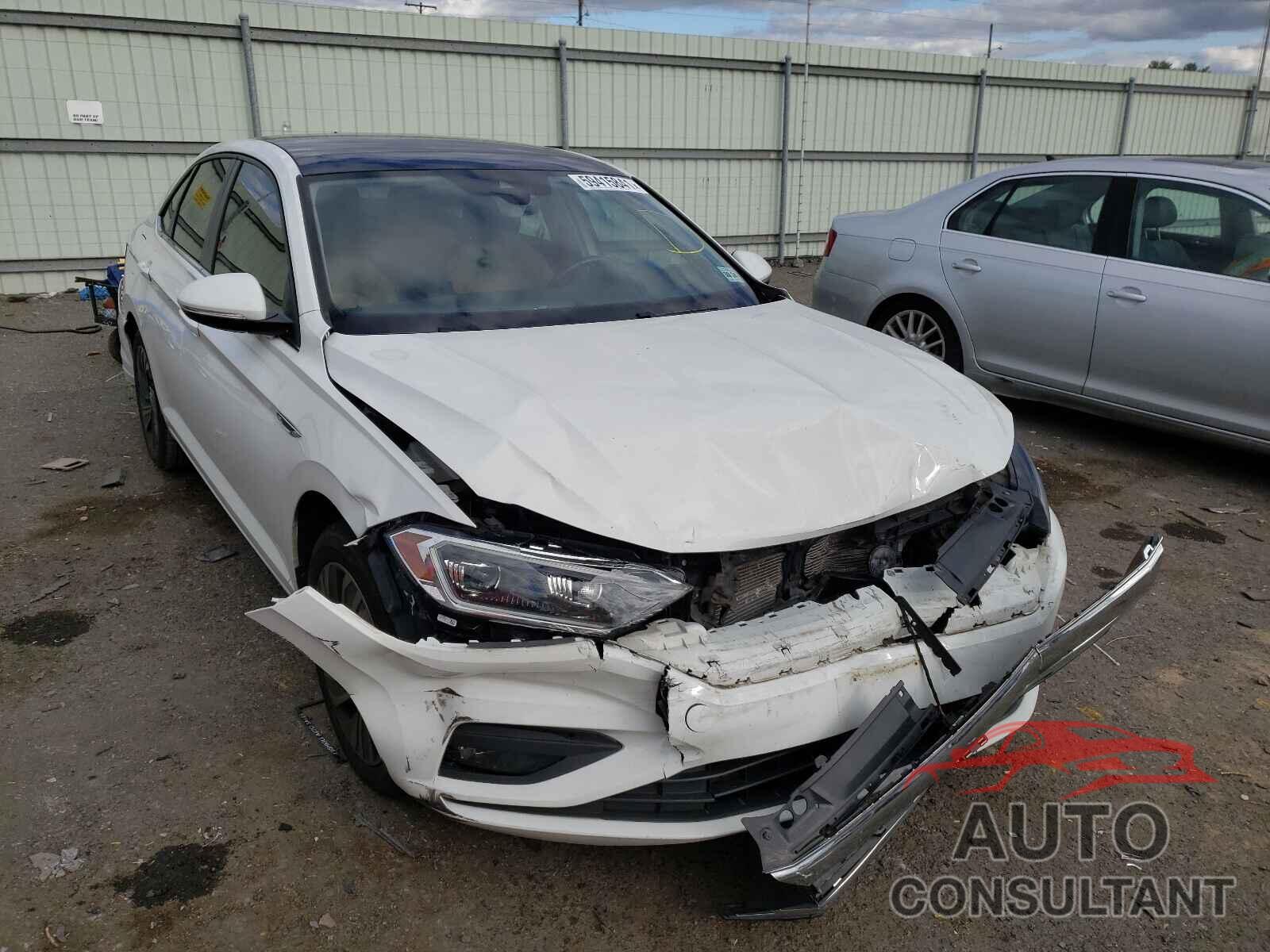 VOLKSWAGEN JETTA 2019 - 3VWG57BU3KM008860