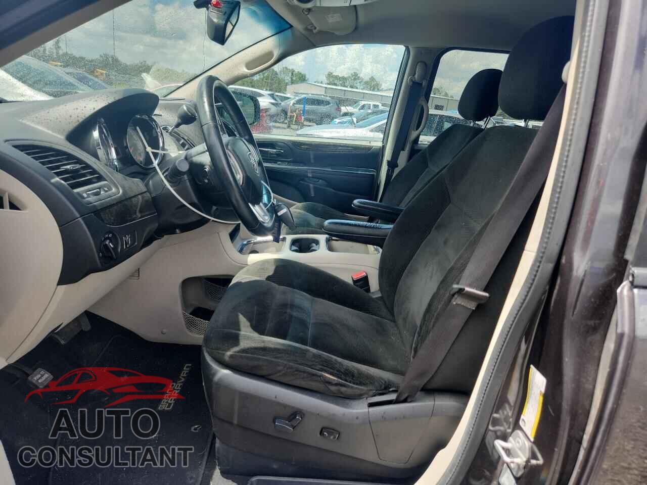 DODGE CARAVAN 2015 - 2C4RDGCG0FR750008